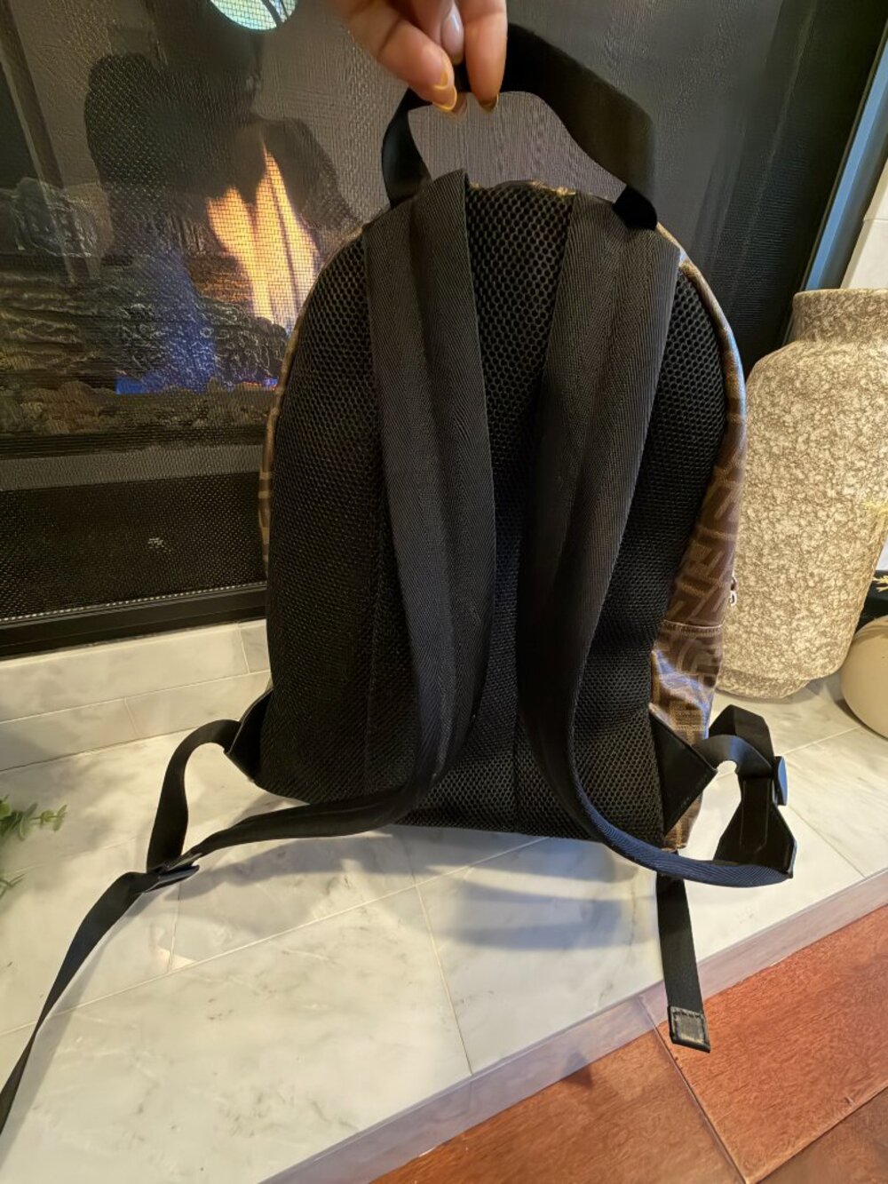 100% Authentic Fendi FF Logo Backpack, work bag, beach bag brown and black - Picture 2 of 8